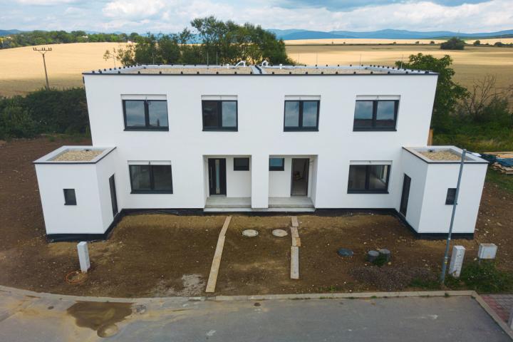 Na predaj moderný dvojdom – Mokrance, nová tichá lokalita