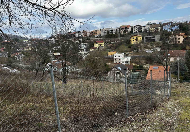 Pozemok v rekreačnej lokalite Košice - Sever, Čermeľ , Suchodolinská ul. , elektrina pred pozemkom