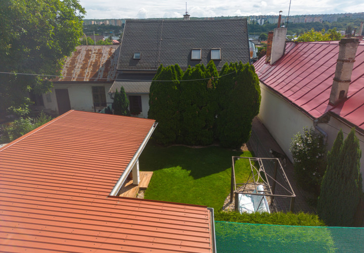 4-izbový rodinný dom s garážou a dielňou, 170 m², blízko centra Košíc – vhodný aj na podnikanie