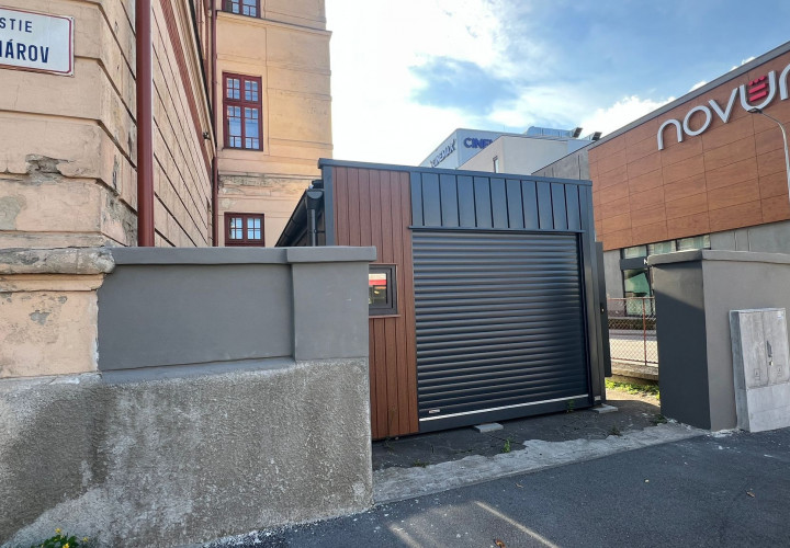 NA PREDAJ Obchodný priestor v centre Prešova