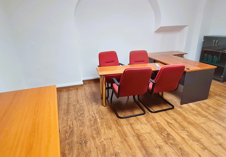 PRENÁJOM Priestorov - Hlavná ulica - Prešov