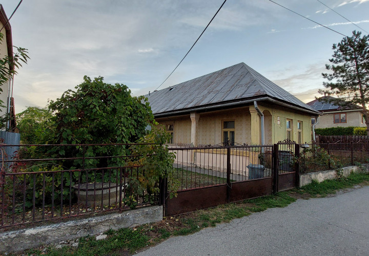 NA PREDAJ vidiecky rodinný dom v obci Čaňa